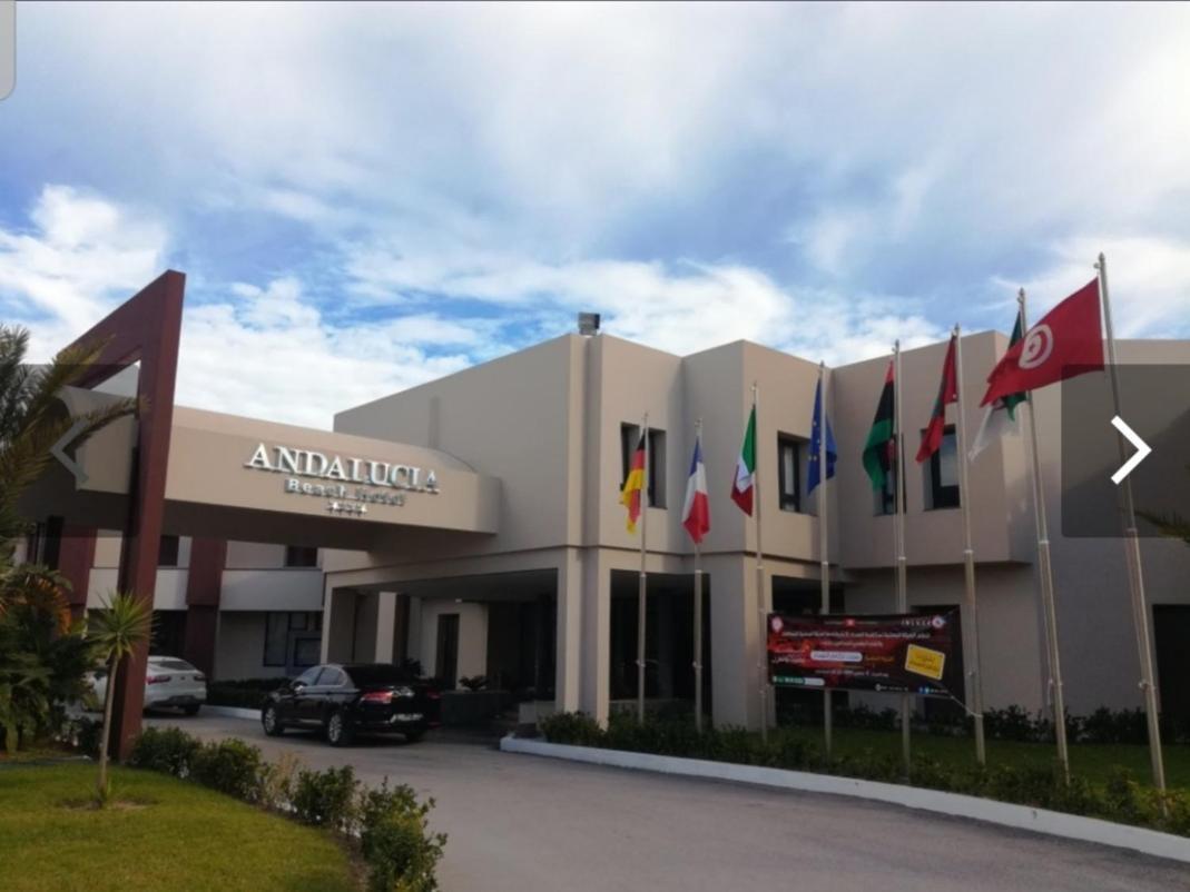 Andalucia Appart Hotel Бизерта Екстериор снимка